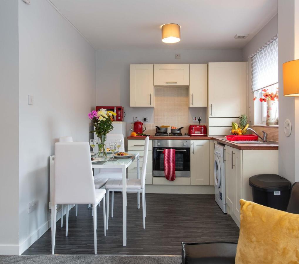 Premier - Wishaw En-Suite Apartment المظهر الخارجي الصورة