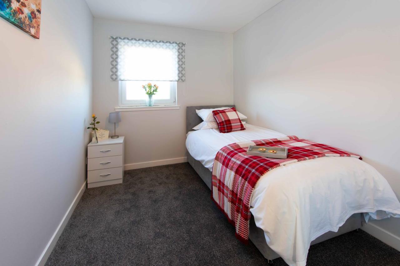 Premier - Wishaw En-Suite Apartment المظهر الخارجي الصورة